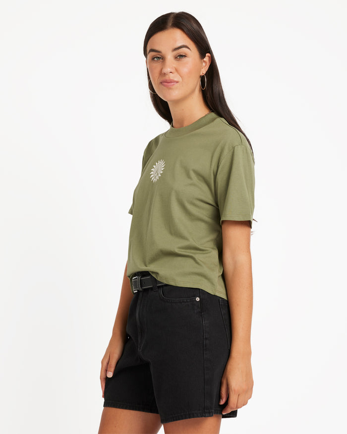 Womens Dial Crop Tee