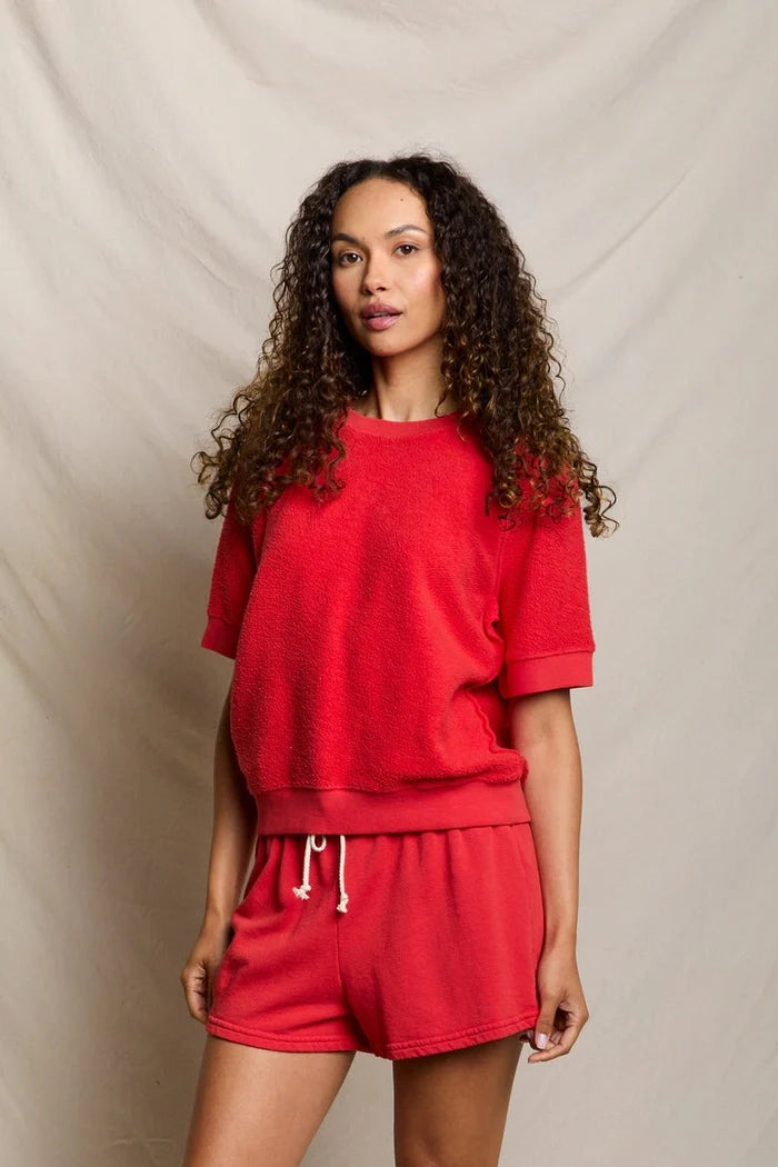 xs / poppy red